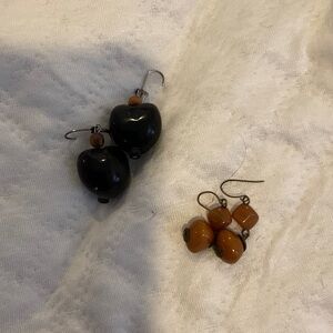 Black and Brown Beaded Earrings Set